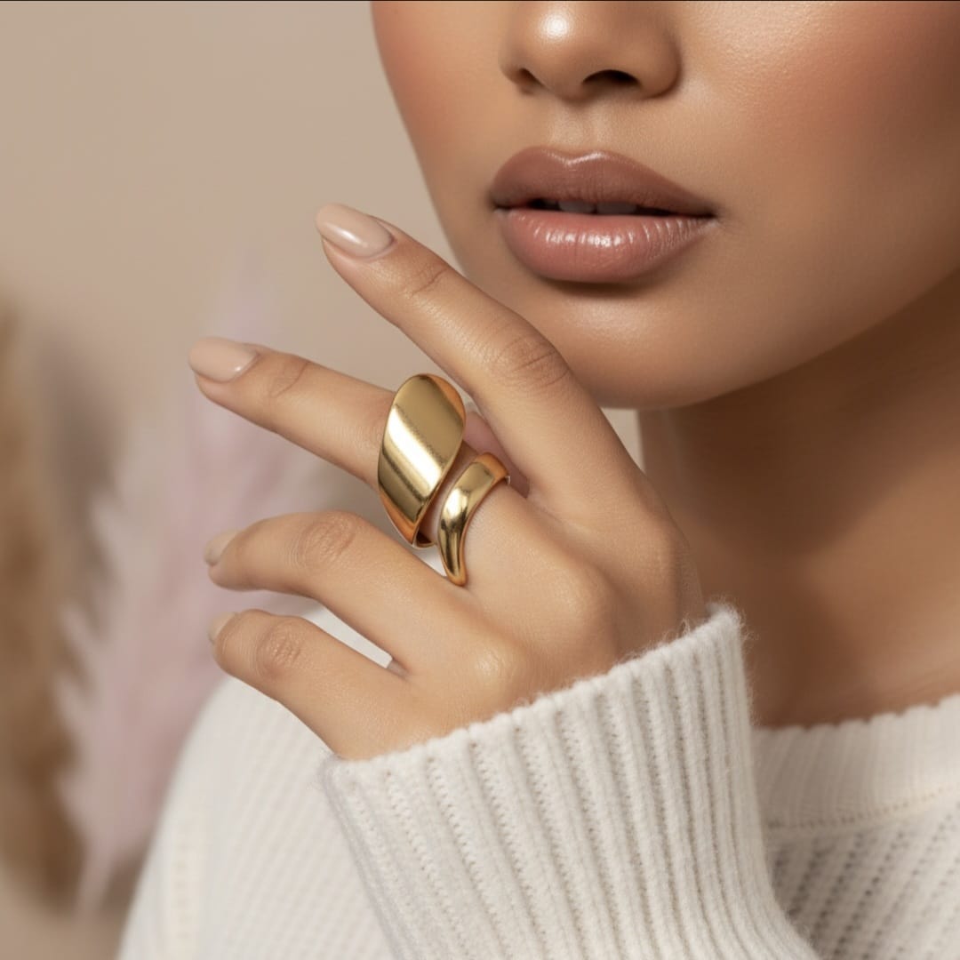 Saachu Bling - Modern Wrap Spiral Gold Statement Ring